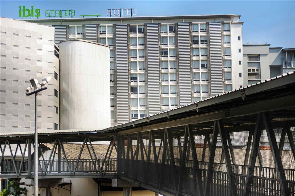 Ibis Styles Kuala Lumpur Fraser Business Park Экстерьер фото